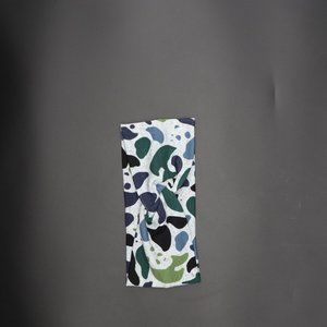 Fun Camouflage Knottie